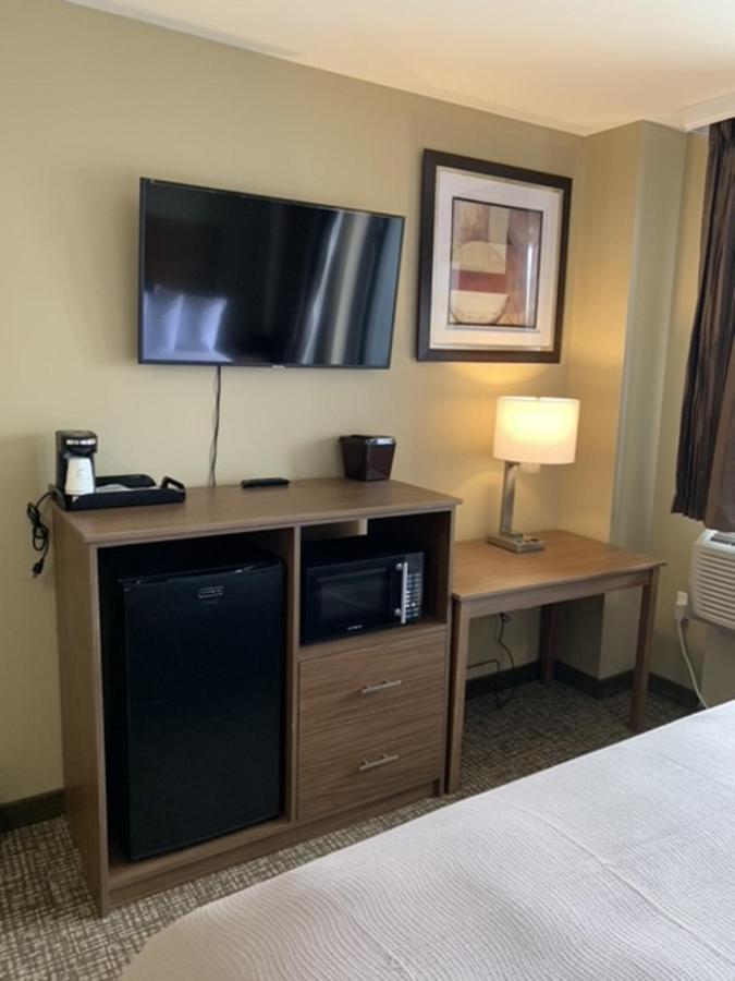 Astoria Delancy Inn & Suites Nowy Jork Zewnętrze zdjęcie
